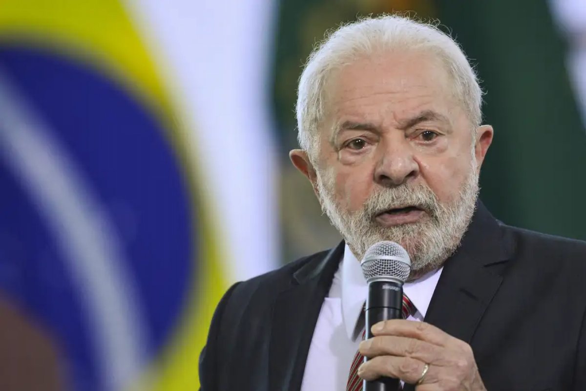 [Pesquisa Genial/Quaest: 33% avaliam o governo Lula negativamente, confira]
