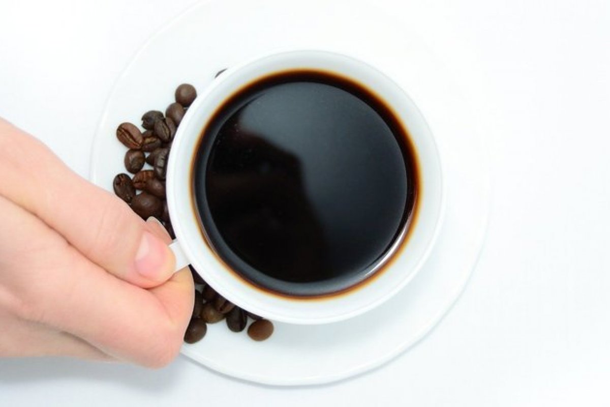 [Consumo diário de café e chá está associado a menor risco de derrame e demência, diz estudo]