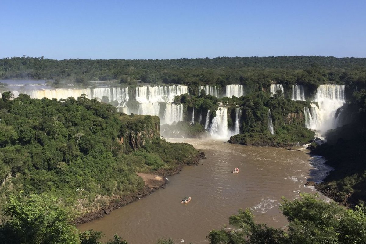 [Governo Federal leiloa Parque Nacional do Iguaçu por R$ 375 milhões]