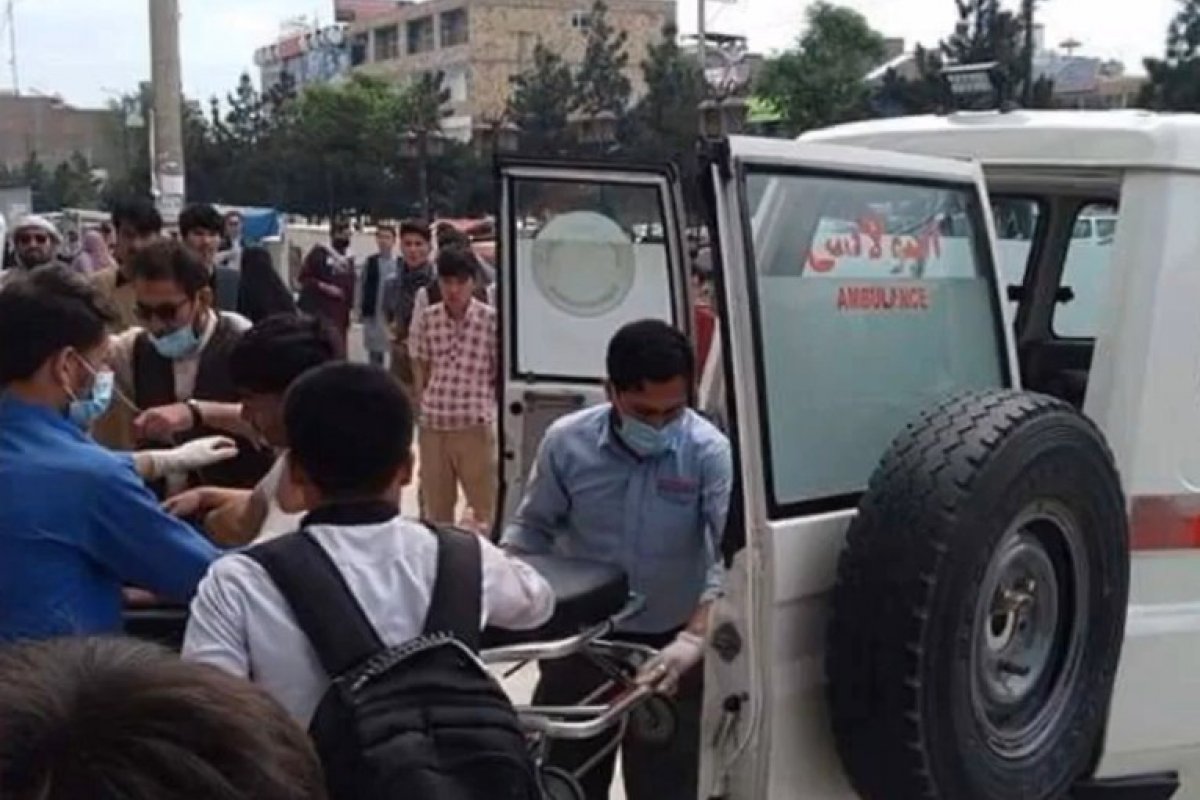 [Explosão atinge escola e deixa seis mortos em Cabul, no Afeganistão]