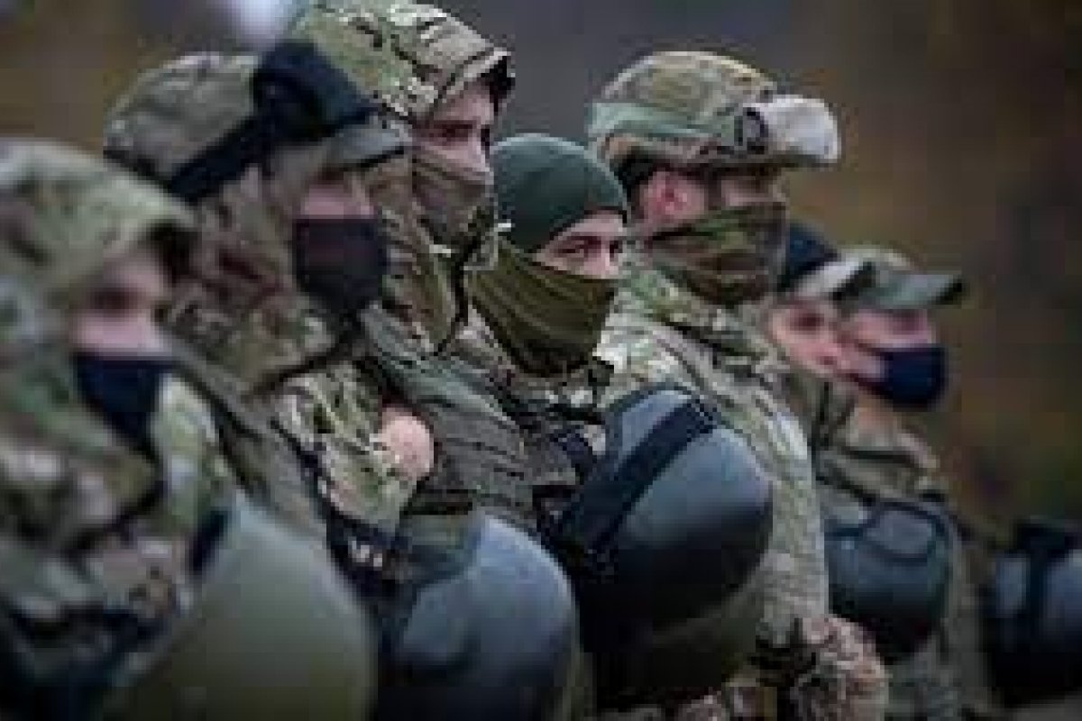[Guerra: acaba prazo para soldados ucranianos se renderem em Mariupol]