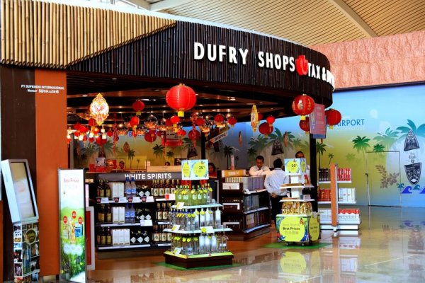 [Dufry celebra o aumento das vendas no primeiro trimestre graças ao 'boom' das viagens! ]