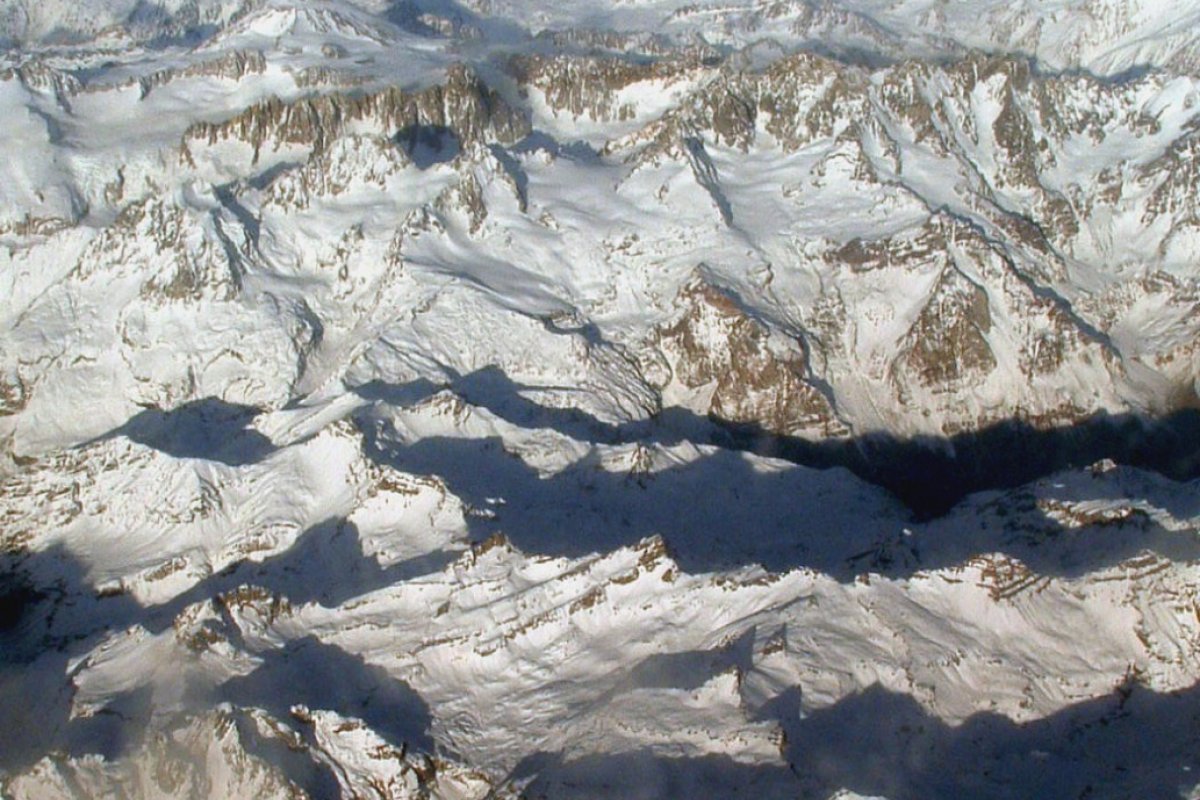 [Cordilheira dos Andes perde quase metade das geleiras em 30 anos]