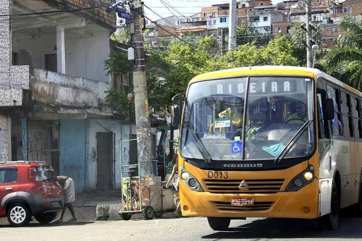 [Salvador: confira o esquema emergencial do transporte público rodoviário neste domingo (22)]