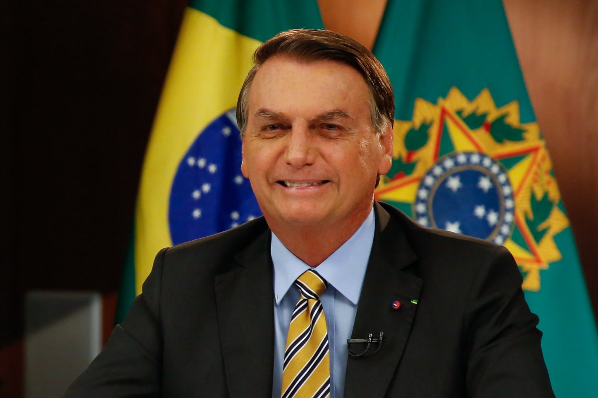 [Bolsonaro sanciona lei que determina regras para renegociação de dívidas do Fies]
