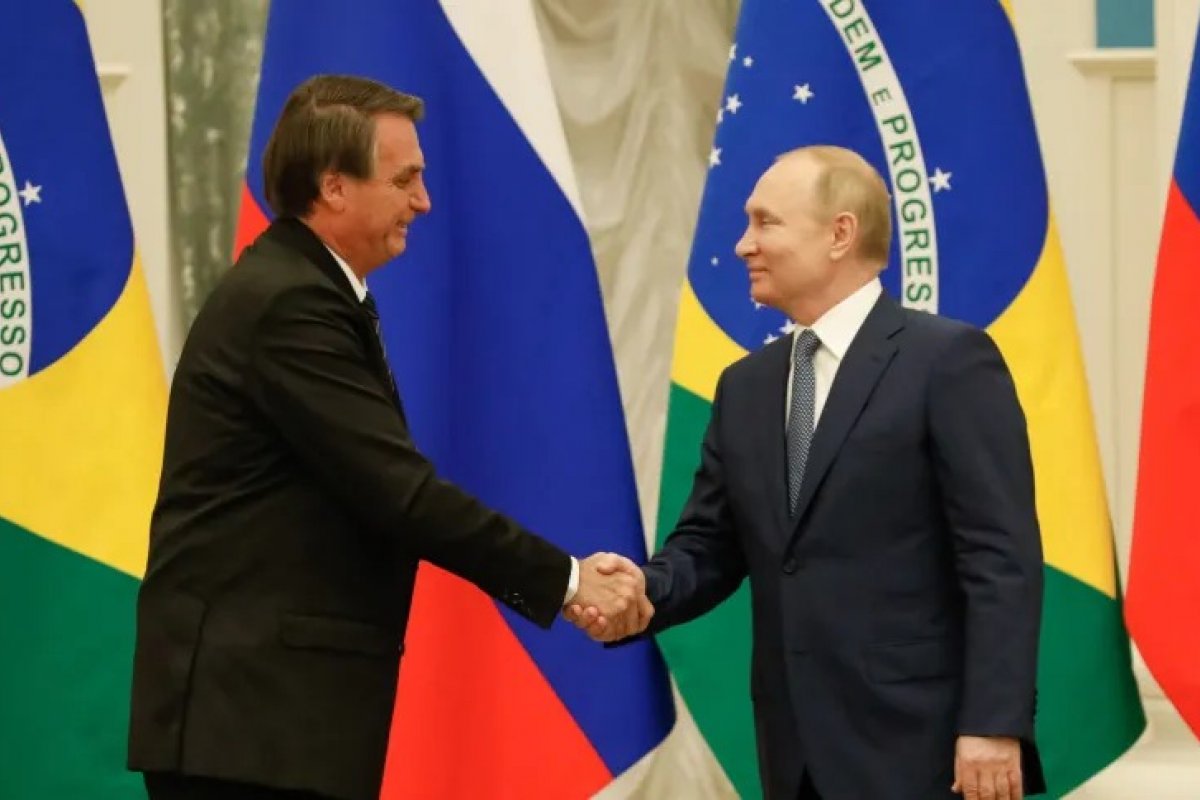 [Apesar da guerra, Putin garante envio de fertilizantes ao Brasil]