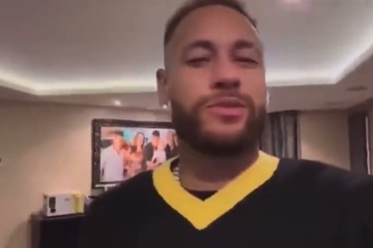 [Vídeo: Neymar agradece 