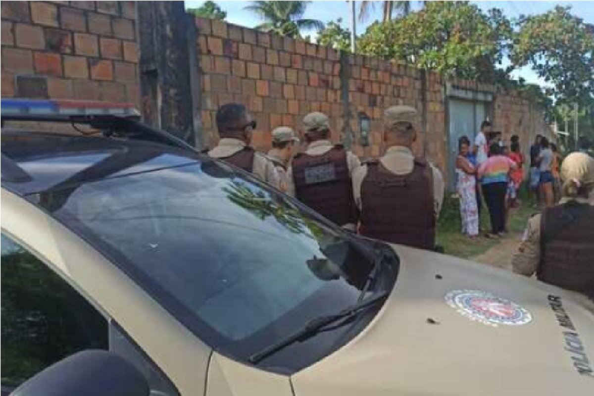 [Jovem é morto a tiros no bairro Mangabeira, em Feira de Santana (BA)]