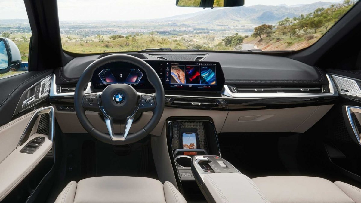 [Novo BMW X1 2023 chega ao país mais conectado ]