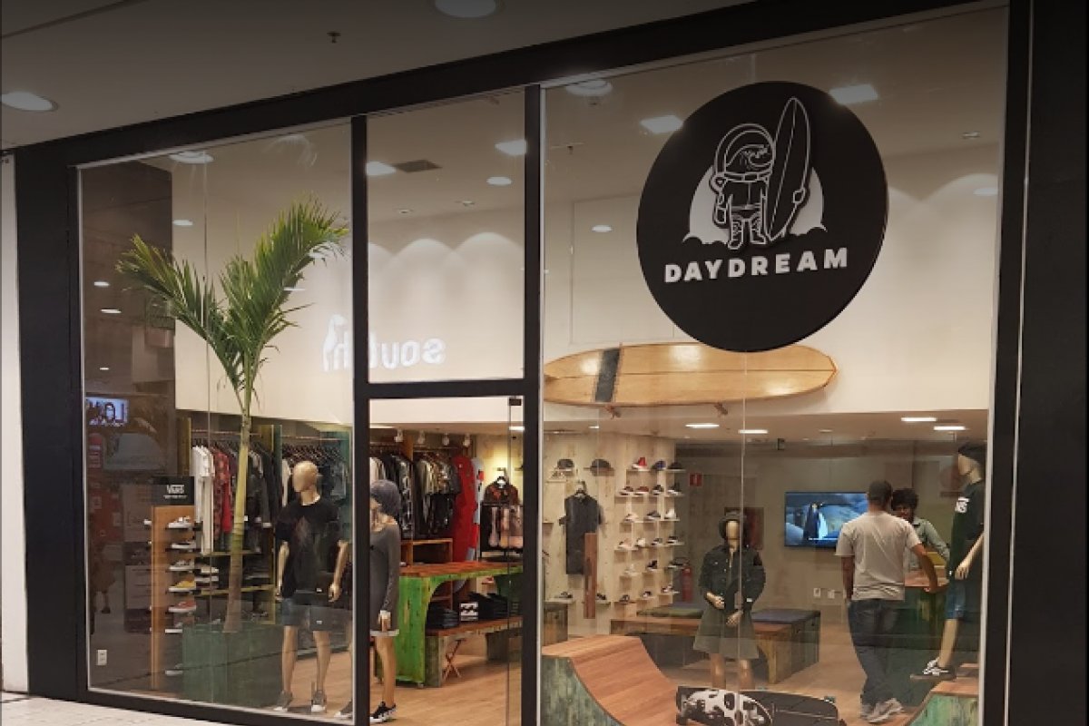 [Amantes de surfwear tem novo espaço para compras em Salvador ]