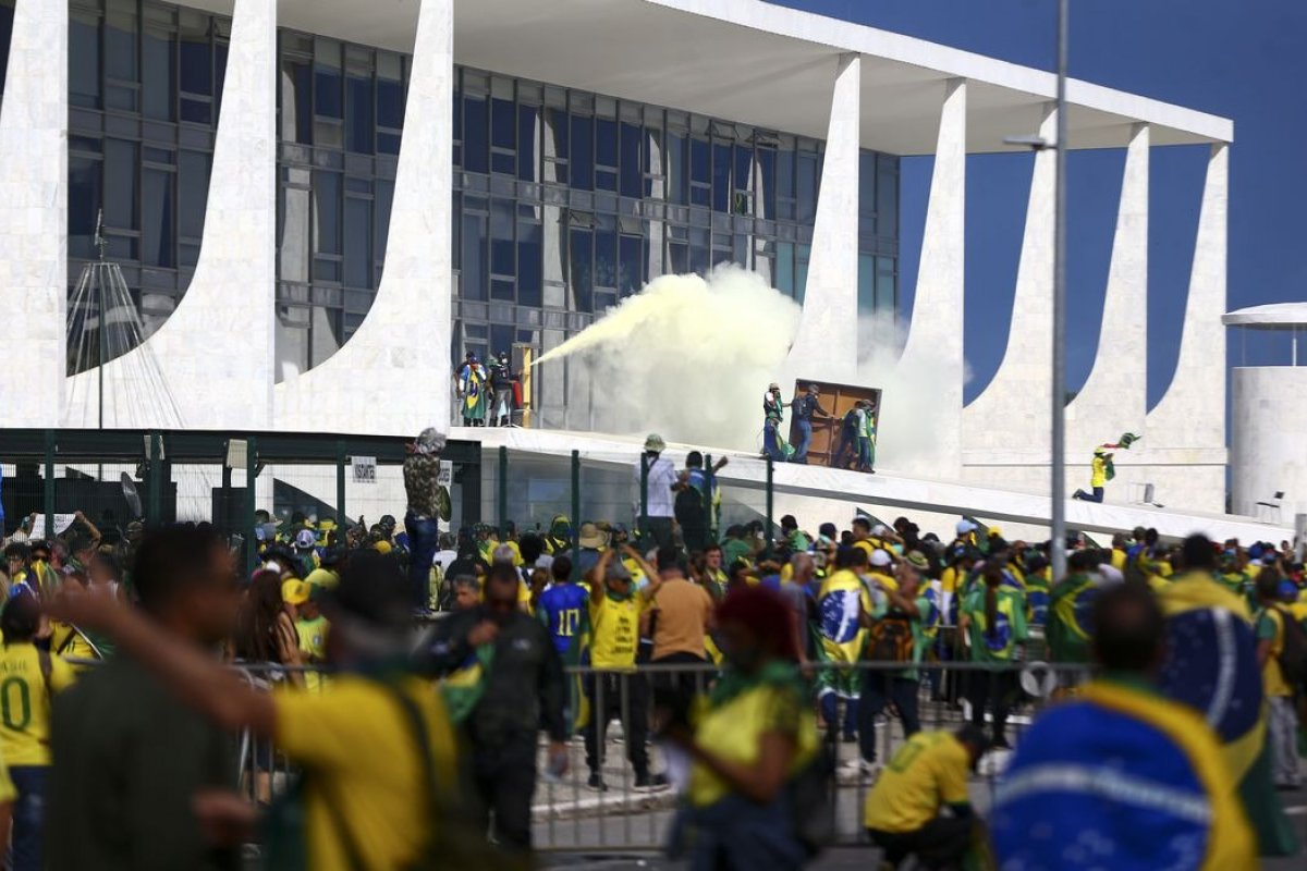 [Ex-subsecretária do DF diz à PF que forças de segurança sabiam de movimento em Brasília]