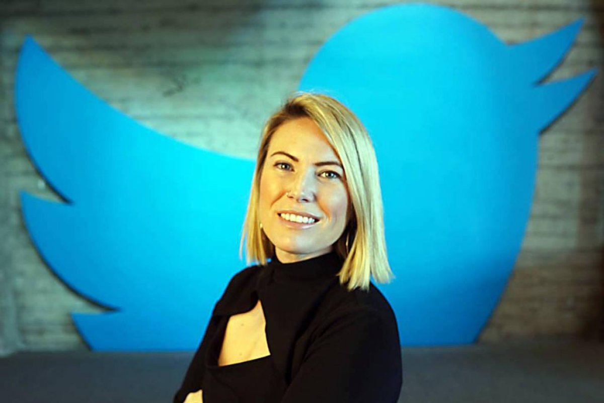 [Diretora do Twitter Blue é demitida junto com outros 200 funcionários da rede social]