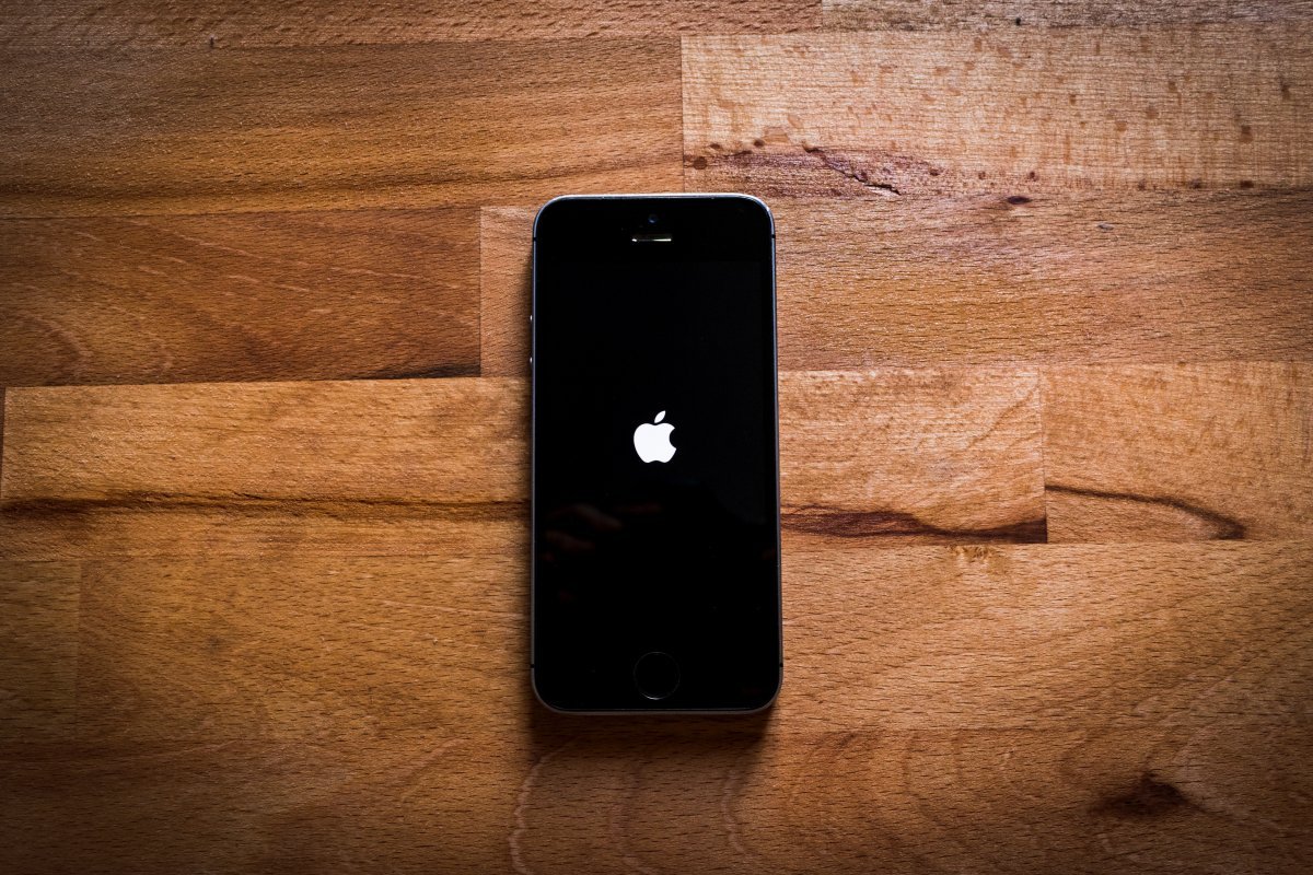 [Apple pode deslocar o Face ID na próxima geração do iPhone ]