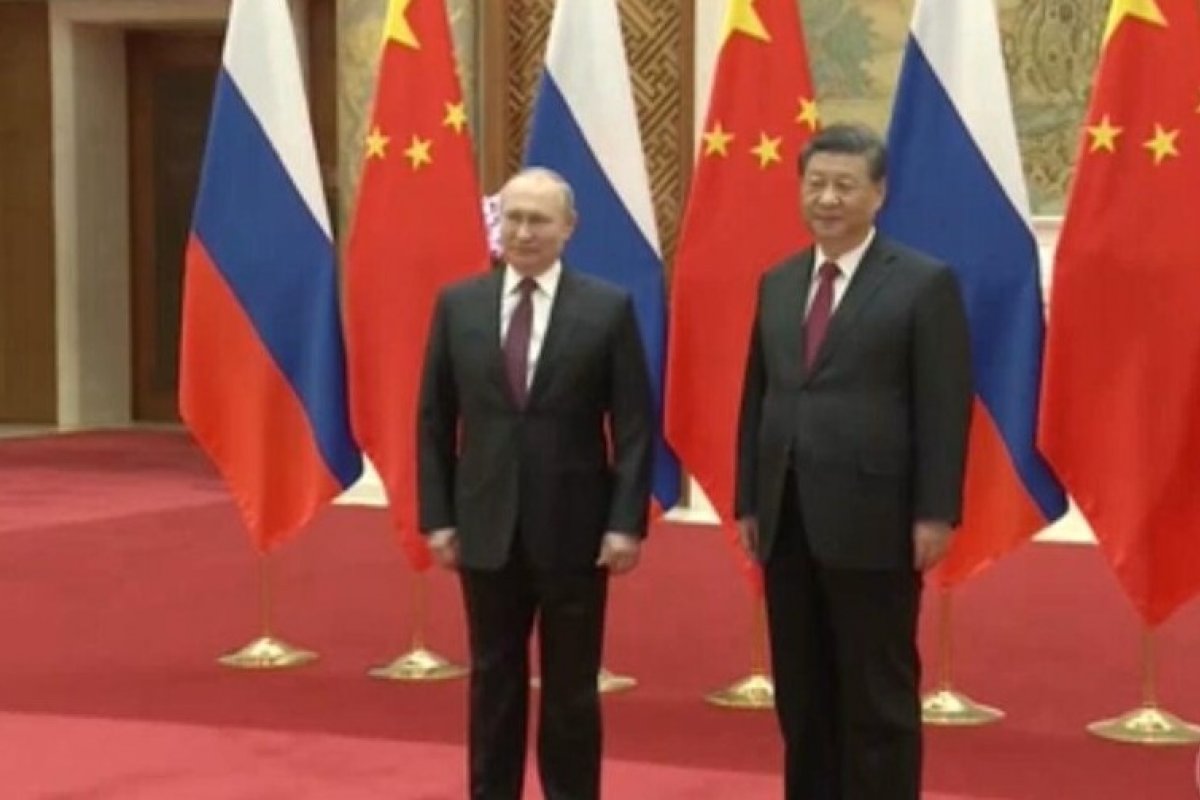 [Presidente da China visita Rússia pela primeira vez desde início da guerra ]