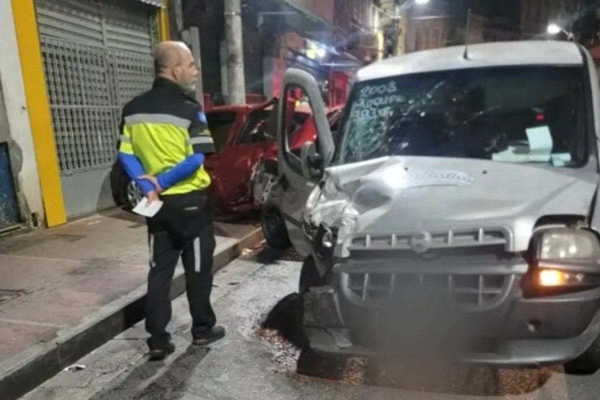 [Acidentes de trânsito deixam feridos em Salvador no domingo (20) ]