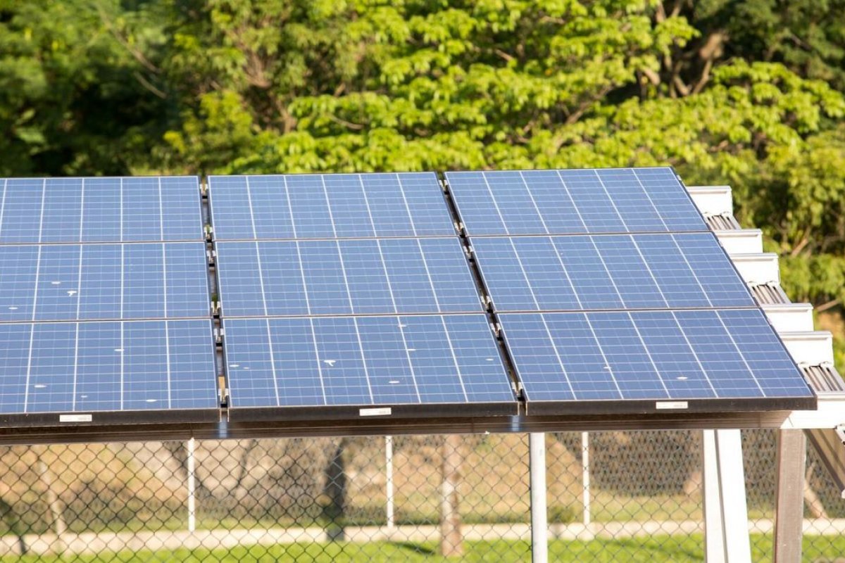 [Brasil ultrapassa 32 GW de potência em energia solar fotovoltaica]