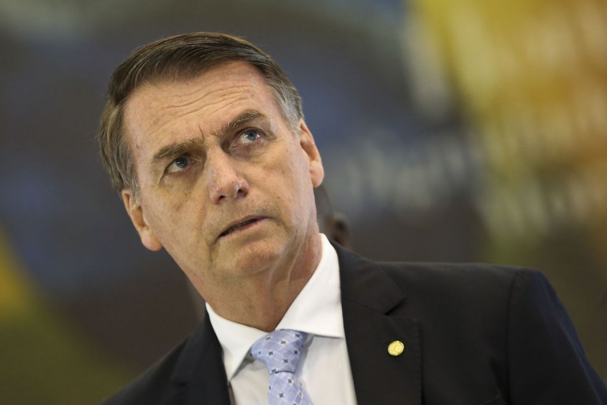 ['Patrulhamento ideológico', diz defesa de Bolsonaro sobre pedido para envio de lista de seguidores]