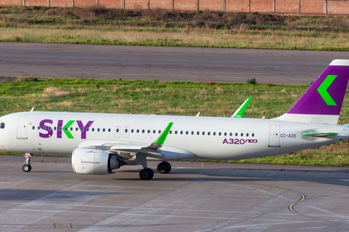 [SKY Airline fortalece sua presença no Brasil com novos voos diretos entre Salvador e Santiago, no Chile! ]