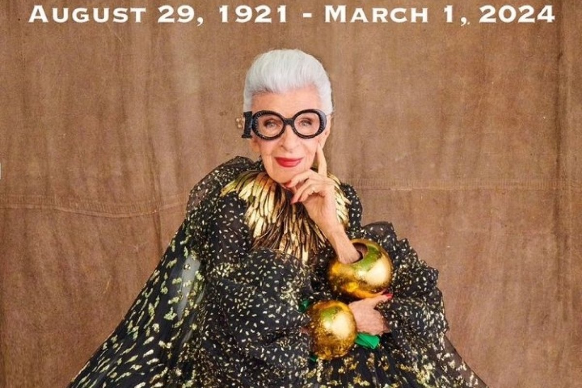 [Luto na moda! Morre os 102 anos Iris Apfel, uma das fashionistas mais icônicas ]