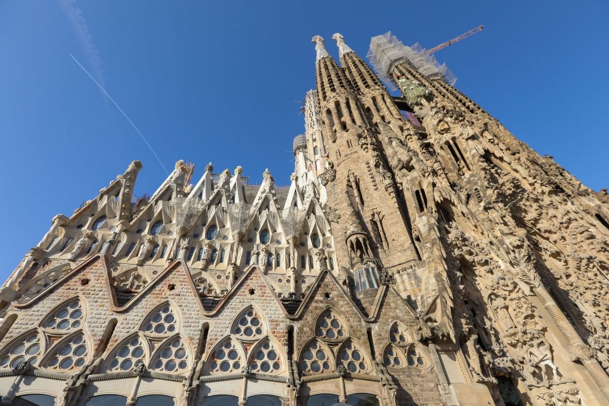 [Data de conclusão da Sagrada Família é anunciada por Barcelona após 140 anos]