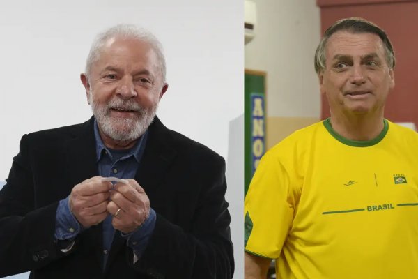 [Bolsonaro aparece à frente de Lula em corrida pela Presidência em nova pesquisa eleitoral]