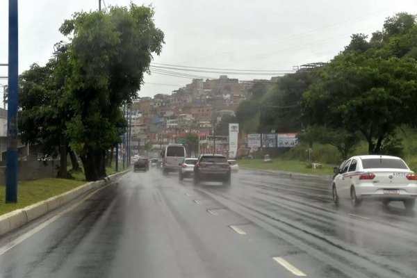 [Salvador: Codesal aciona sirenes em comunidades e aponta 'Nível de Alerta' por risco de deslizamento de terra]