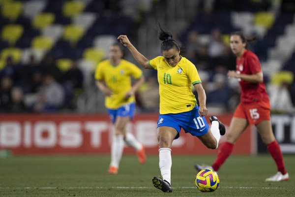 [Marta confirma aposentadoria da seleção brasileira]