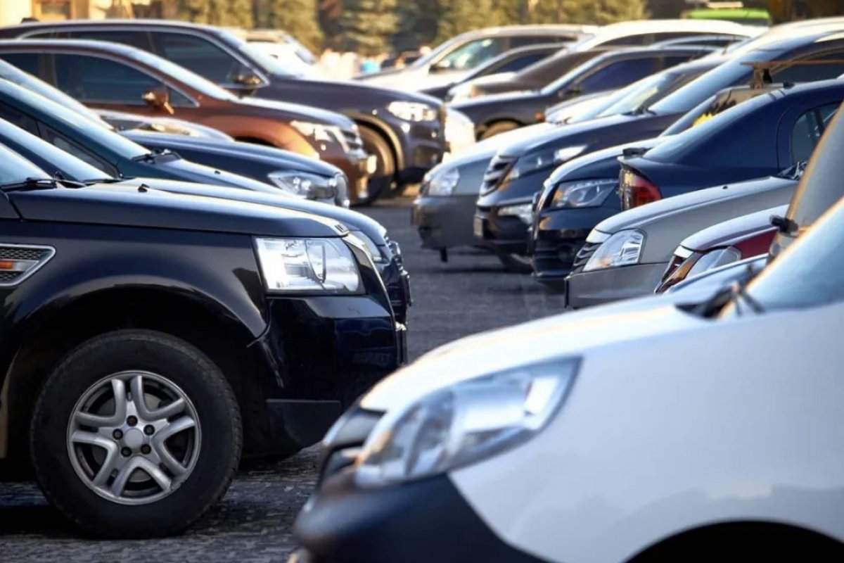 [Fenabrave aponta que vendas de veículos novos aumentam 17,6% em abril ]