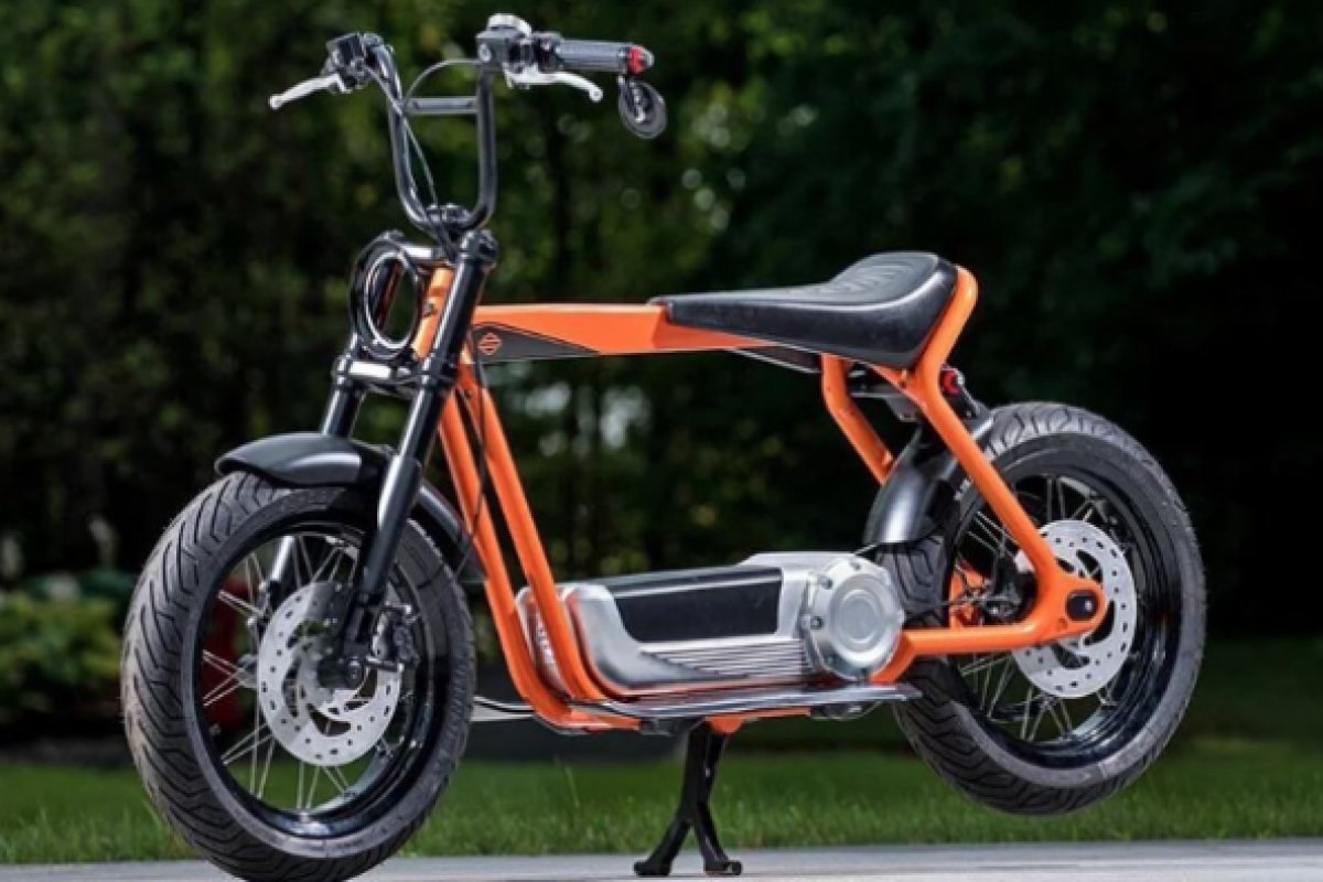 [Harley-Davidson lança scooter elétrica com bateria removível]