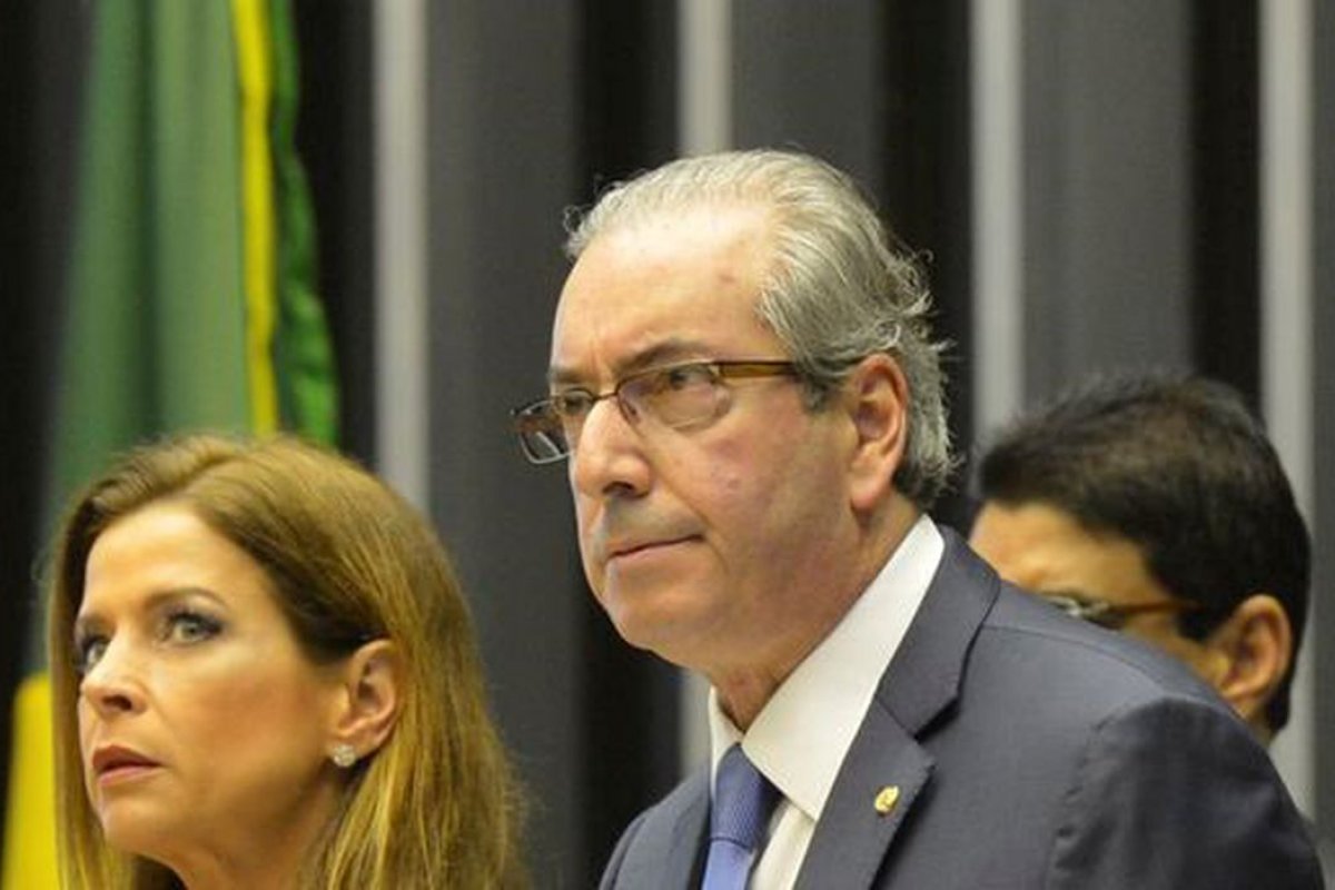 [Eduardo Cunha tem prisão domiciliar decretada por causa do coronavírus]