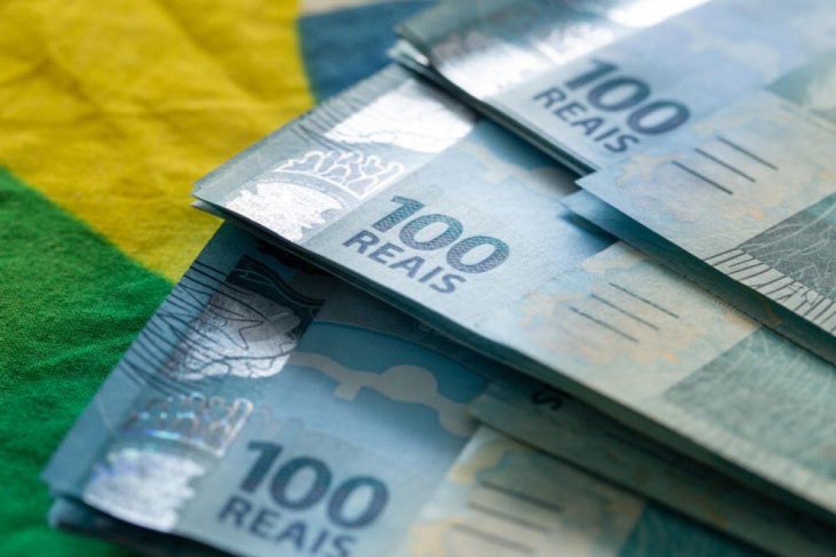 [Podcast: Especialista analisa o sistema tributário brasileiro e a reforma proposta pela classe política]