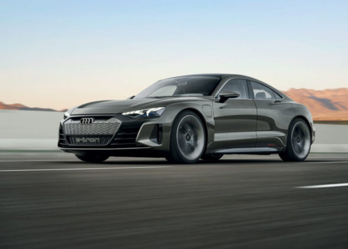 [Audi vai vender e-Tron GT elétrico de 590cv no Brasil]