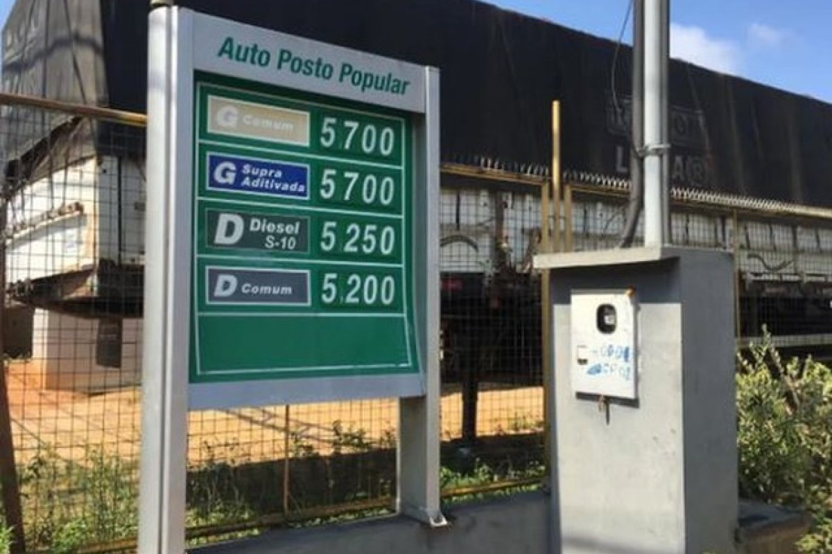 [Petrobras eleva preço do diesel em 3% e o da gasolina em 5% a partir de quarta]