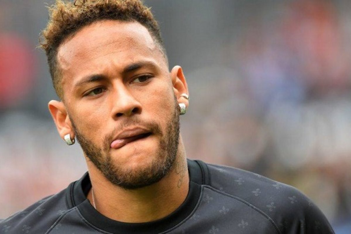 [Neymar tem dívida de R$ 228 milhões no Fisco espanhol]