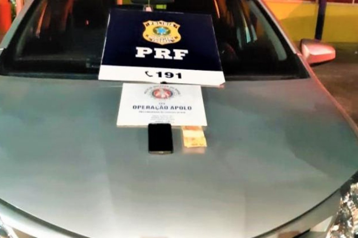 [Homem é preso com carro roubado em Simões Filho, região metropolitana de Salvador]