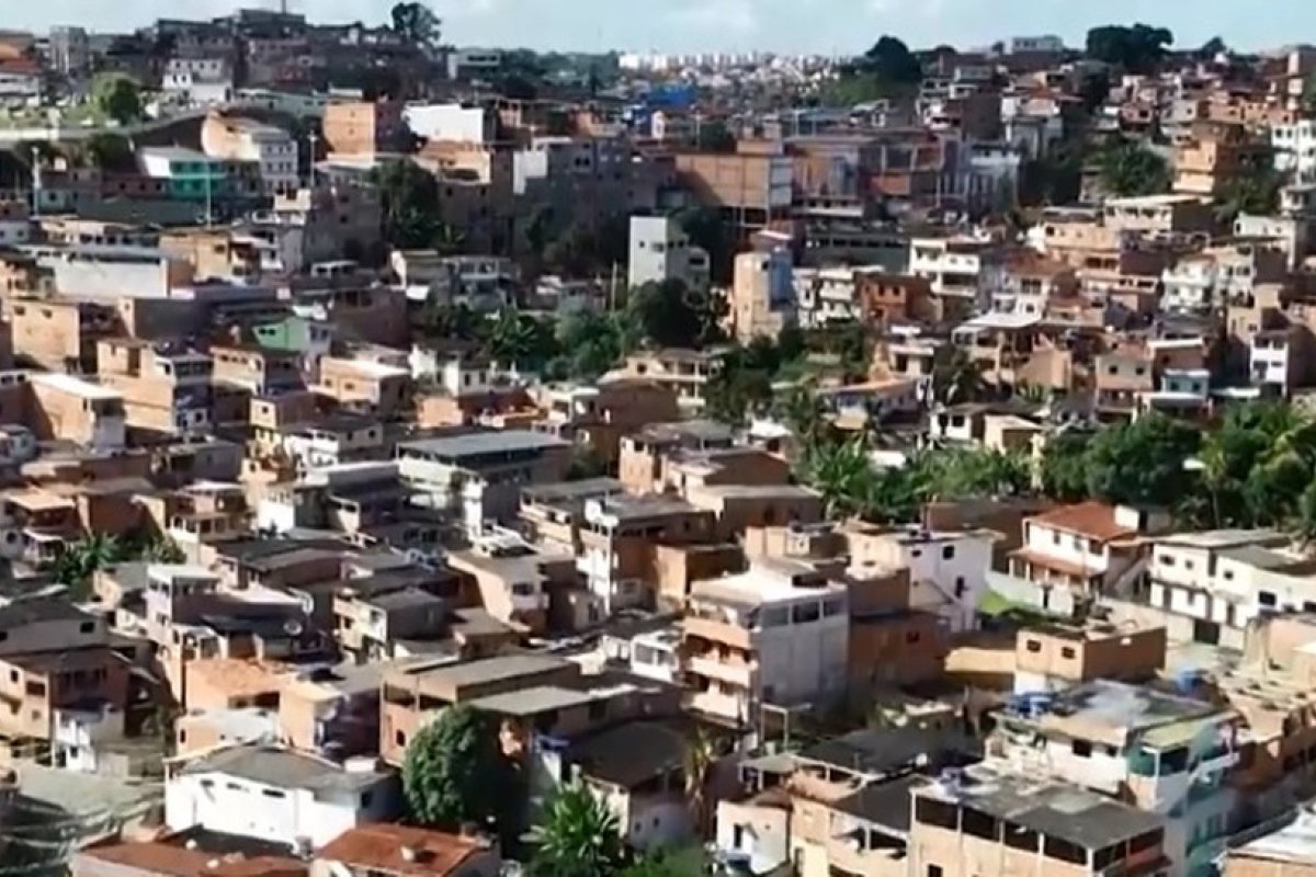 [IBGE: Bahia é o estado com maior nº absoluto de pessoas extremamente pobres]