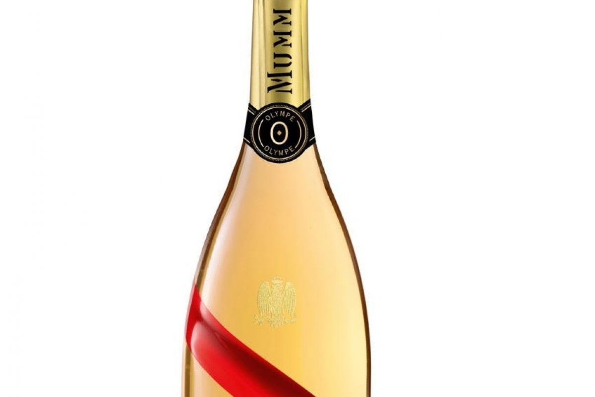 [Quem disse que não se toma champagne com gelo é porque ainda não conhece o novo Olympe Gold, da GH Mumm]