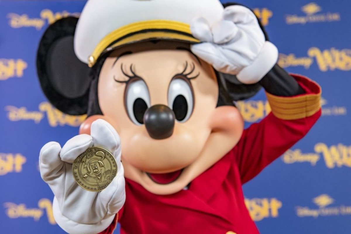 [Novo navio da Disney Cruise Line será representado por uma nova personagem: a Capitã Minnie Mouse! ]