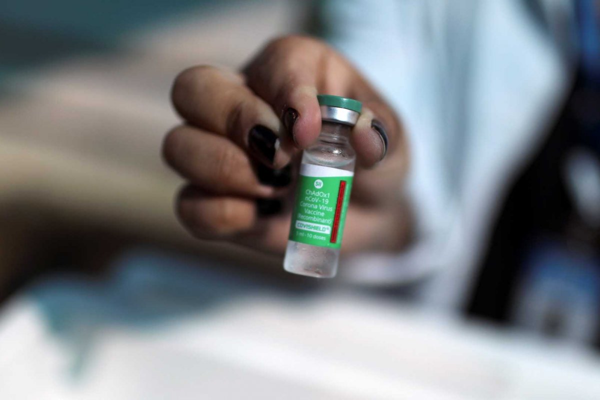 [Dinamarca retira vacina da AstraZeneca/Oxford de seu programa de imunização]