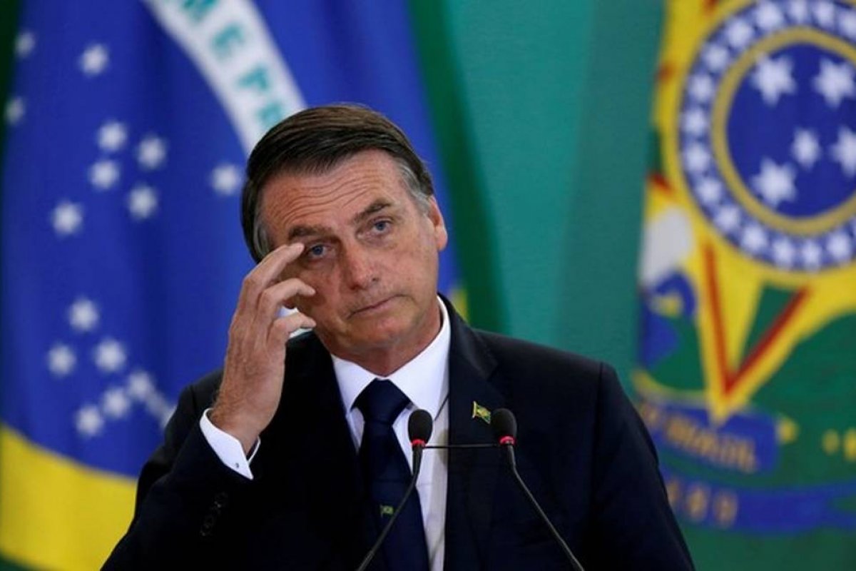 [Bolsonaro tem 10 dias para explicar declarações sobre fraudes na eleições]