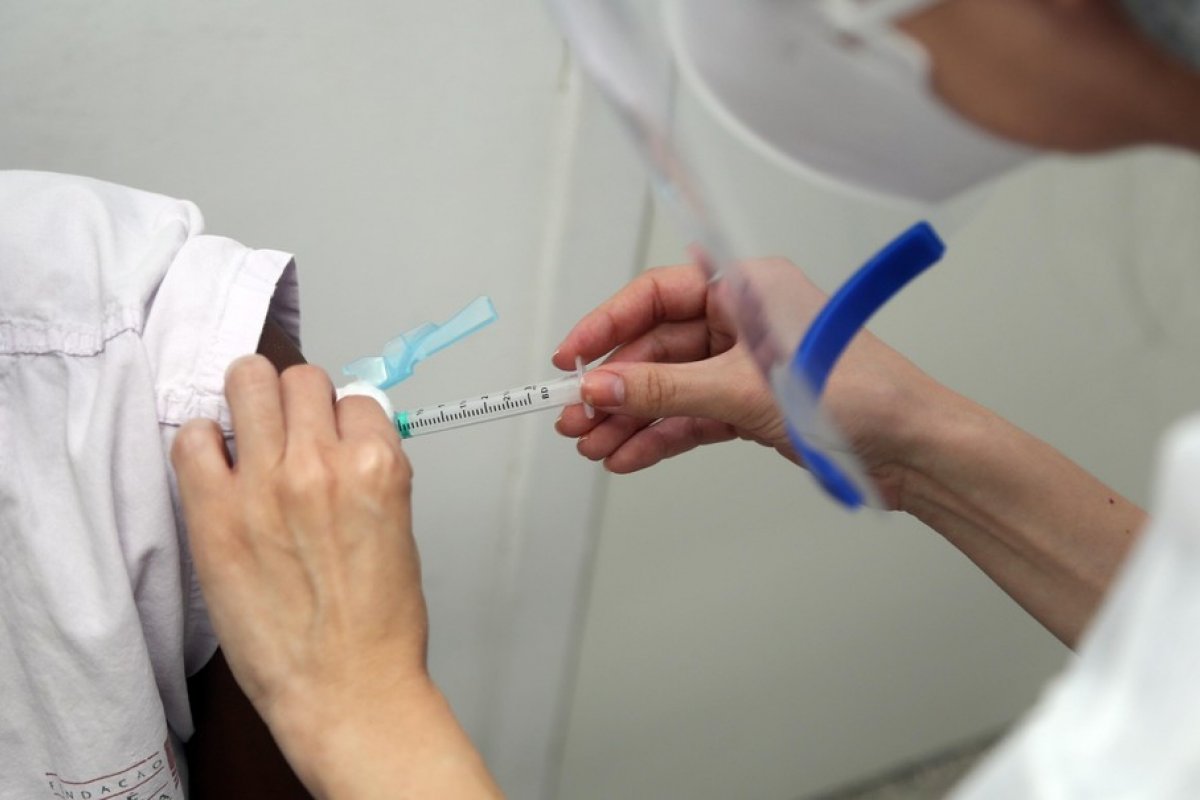 [Vacinação da 1ª dose contra Covid-19 será exclusiva para gestantes e puérperas em Salvador na segunda-feira (12)]