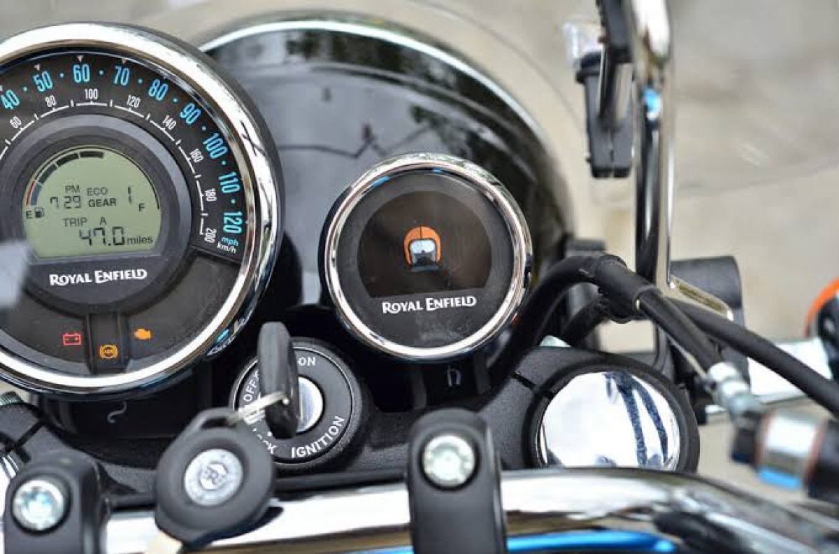 [Royal Enfield lança moto custom de 350cc por R$ 17,9 mil]