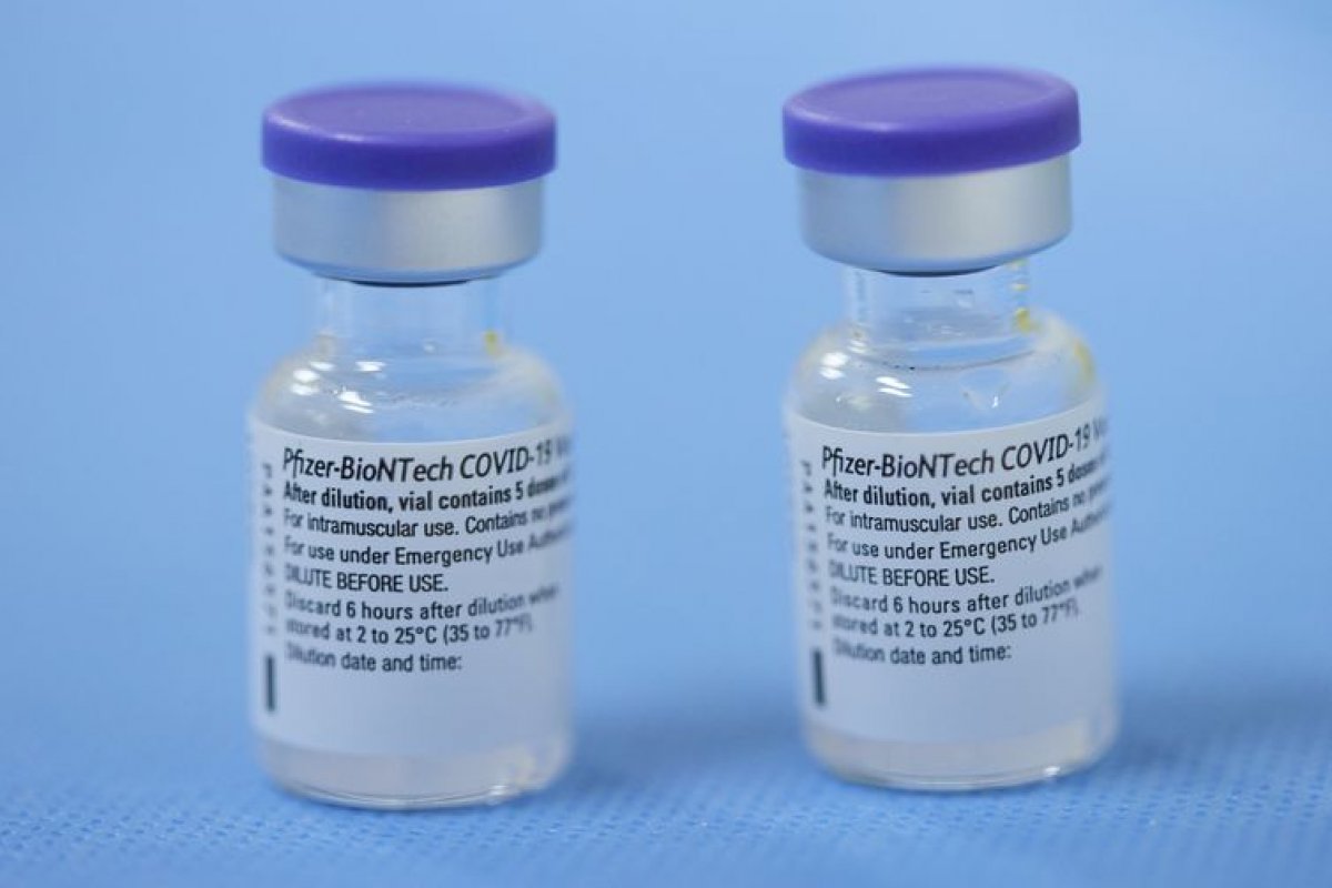 [Pfizer entrega 1,8 milhão de doses da vacina contra a Covid-19 ao Brasil em dois voos nesta quinta (29)]