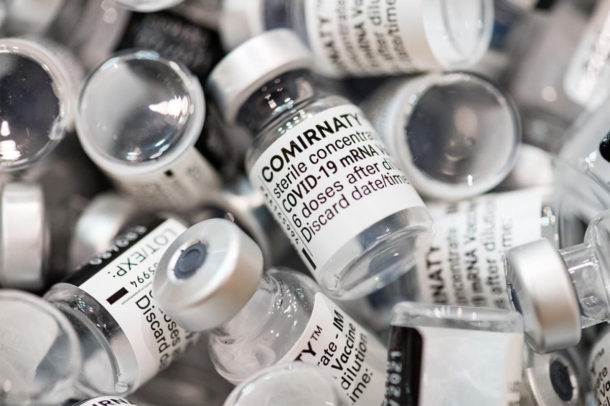[Anvisa autoriza novo local de fabricação para vacina Comirnaty contra a Covid-19]