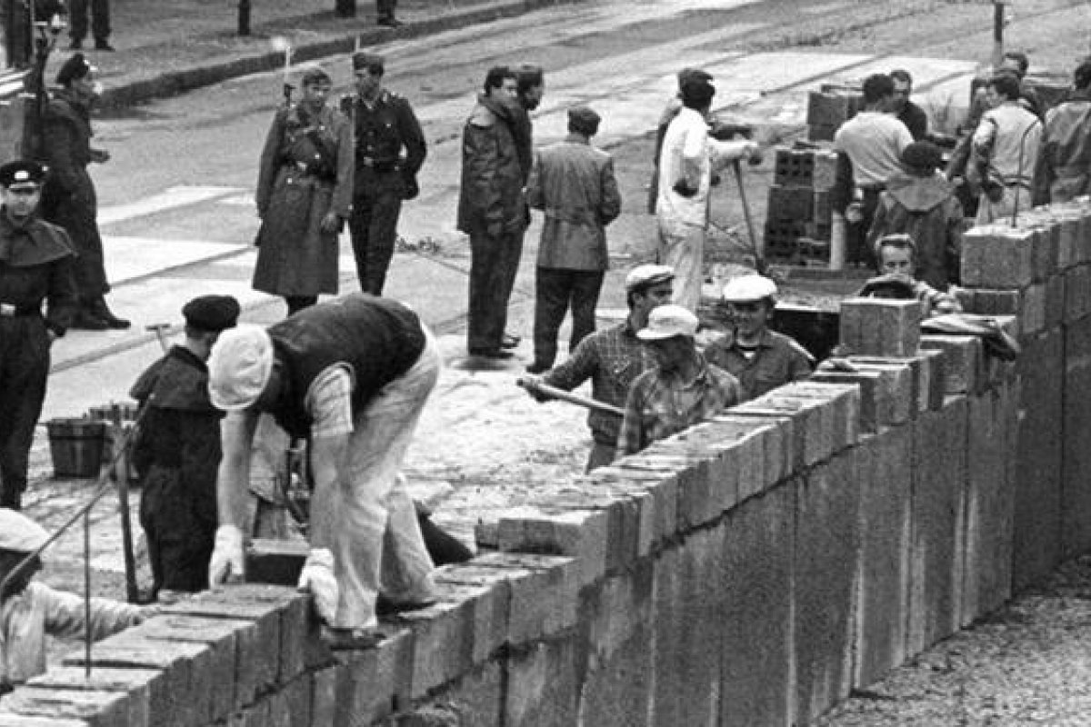 [Muro de Berlim completa 60 anos de construção]