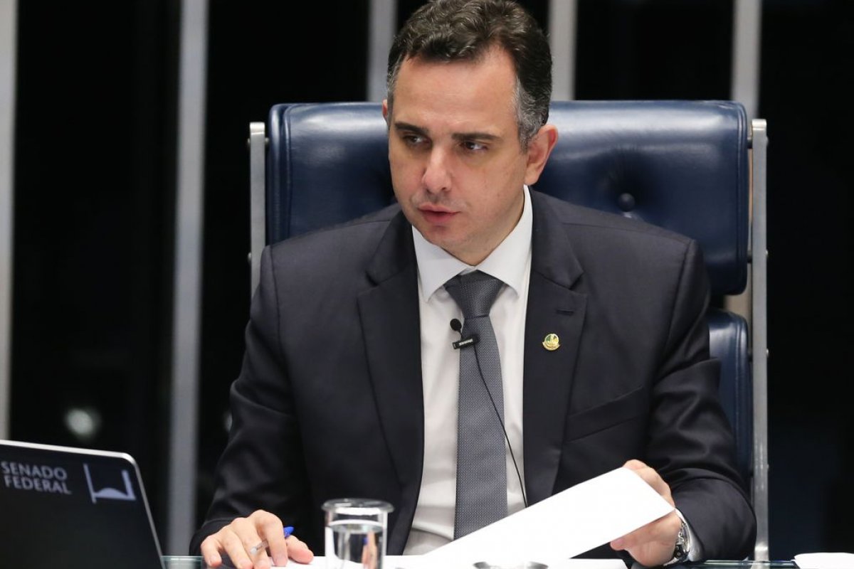 [Urgente: Senado devolve MP de Bolsonaro que altera Marco Civil]