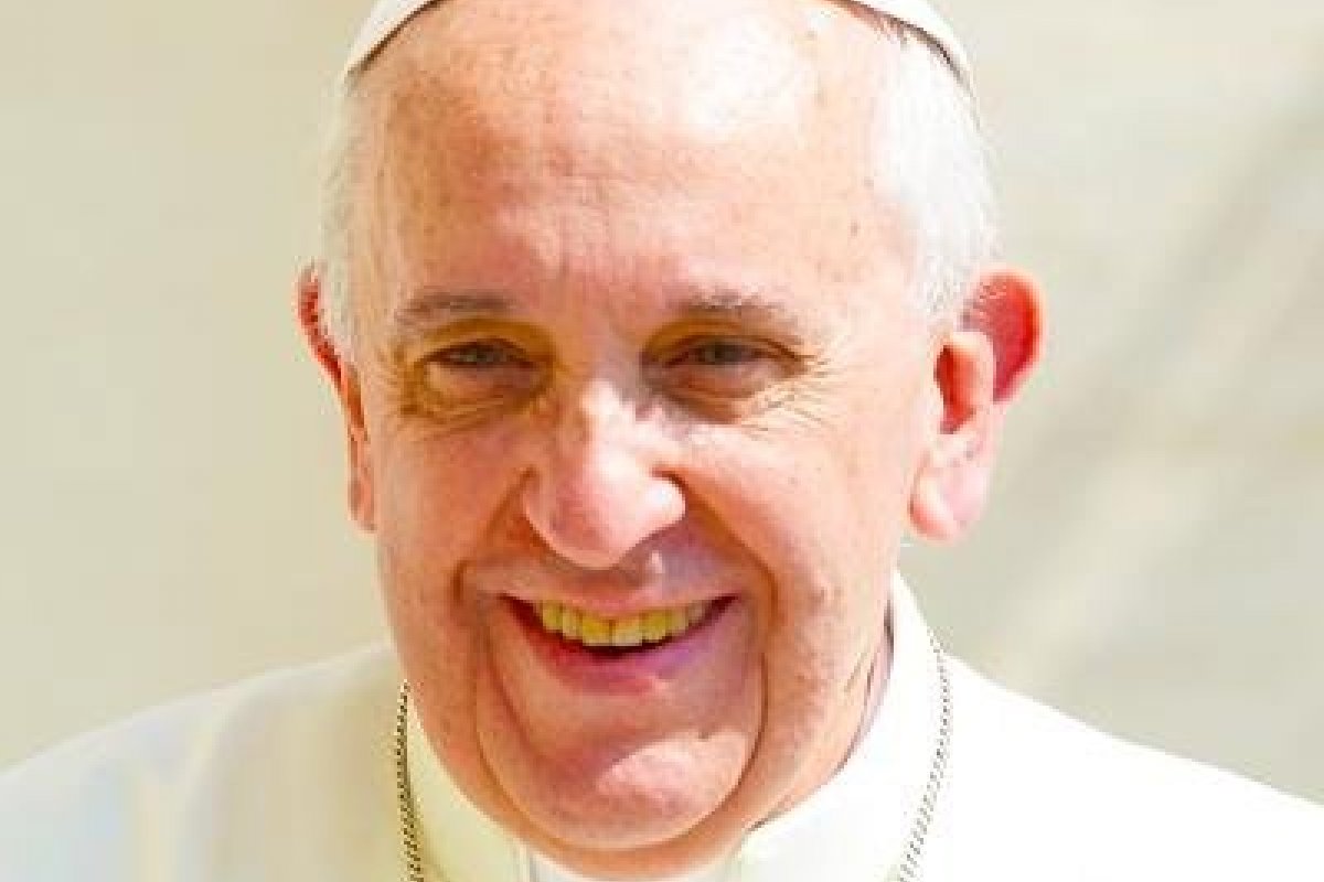 [Papa pede que mundo ‘não feche portas’ para migrantes e refugiados]