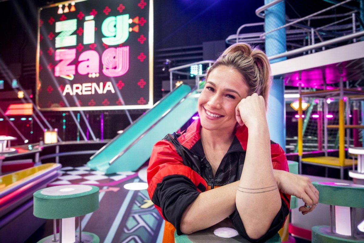 [Zig Zag Arena com Fernanda Gentil têm baixa audiência na TV Globo e Domingo Legal bate a platinada! ]