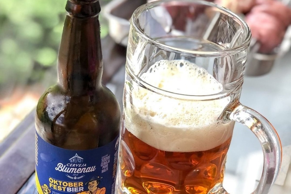 [Cerveja Blumenau é eleita a Cervejaria do Ano no Brasil Beer Cup com 23 medalhas]