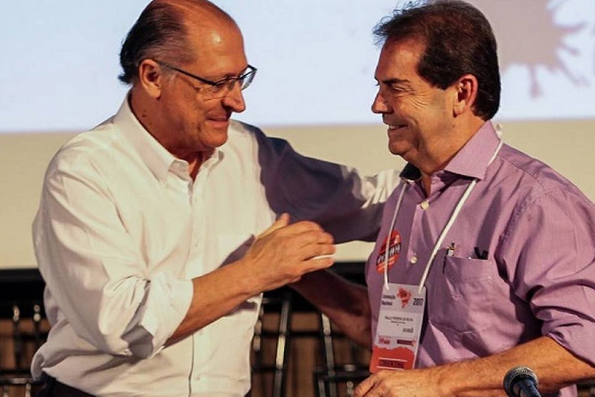 [Presidente do Solidariedade convida Alckmin para se filiar ao partido ]